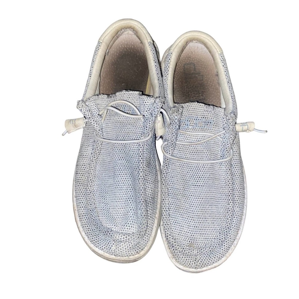 Hey dudes wally Sox stone white size 11